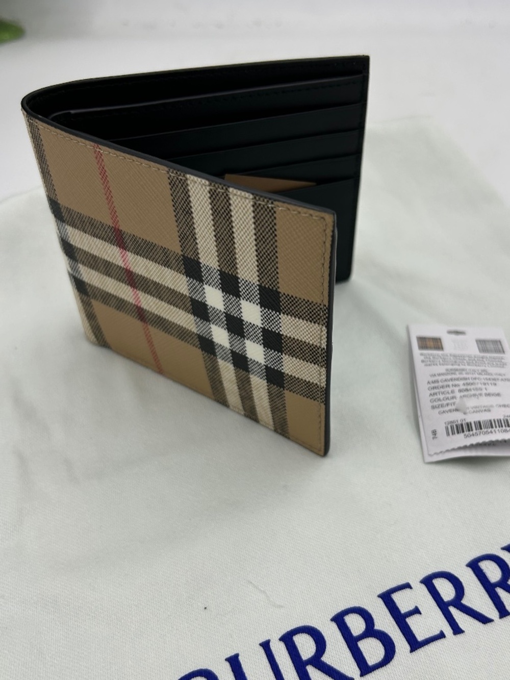 Burberry Vintage Check Bifold Wallet. Made in Italy.